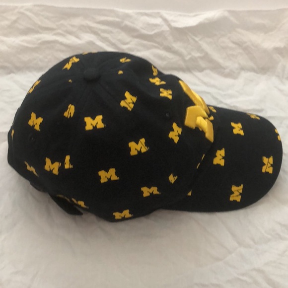 Michigan Cap Very Good condition one size fits all - Picture 4 of 9